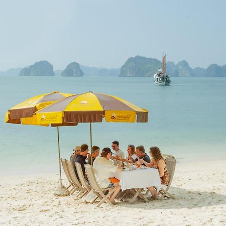 Dragon Legend Cruise Hotel ฮาลอง ภายนอก รูปภาพ