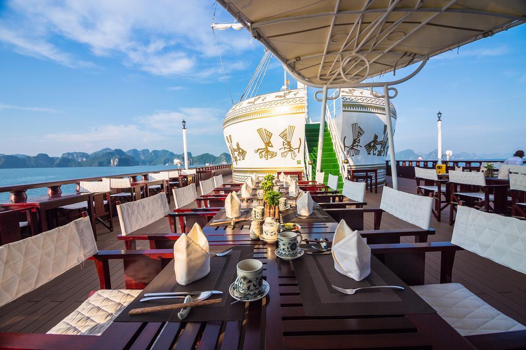 Dragon Legend Cruise Hotel ฮาลอง ภายนอก รูปภาพ