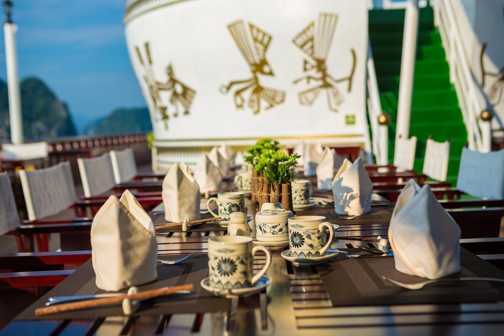 Dragon Legend Cruise Hotel ฮาลอง ภายนอก รูปภาพ
