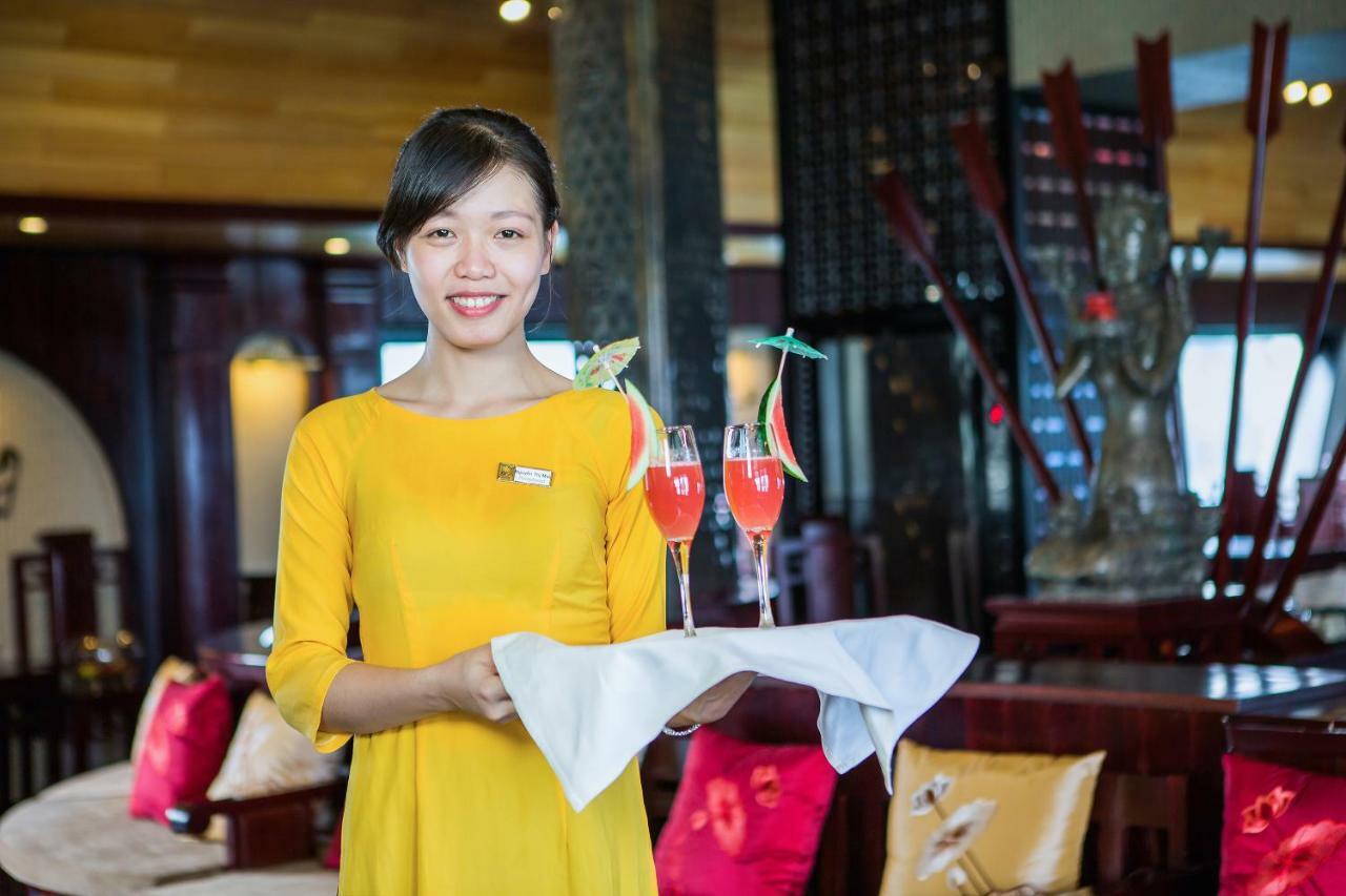 Dragon Legend Cruise Hotel ฮาลอง ภายนอก รูปภาพ